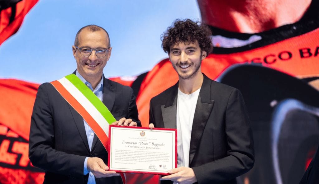 Bagnaia, cittadino onorario a Pesaro: “Sono arrivato 10 anni fa e non ho mai pensato di lasciarti”.