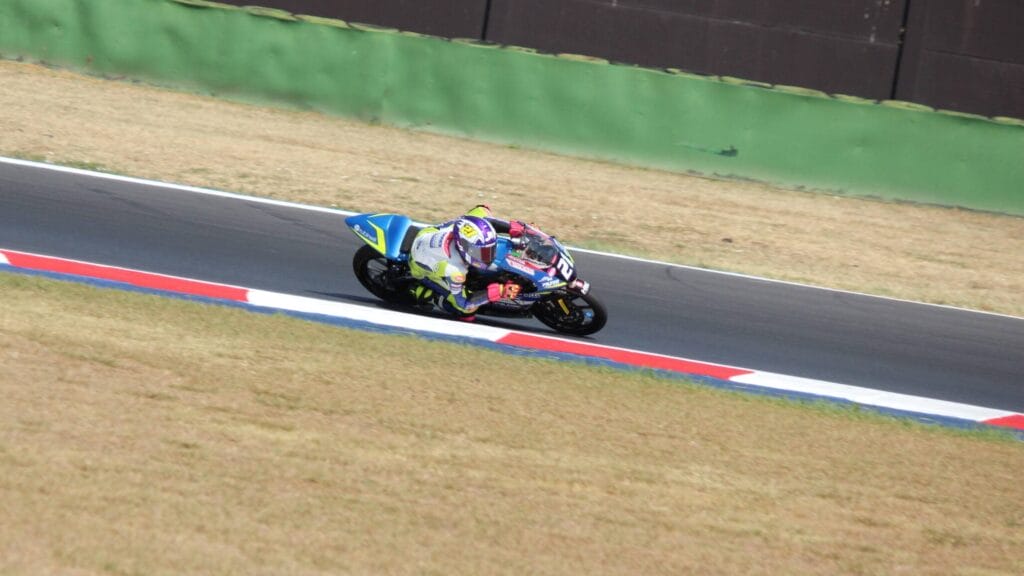 Edoardo Savino ha vinto. Prima vittoria per lui, podio per Borrelli e Pritelli.