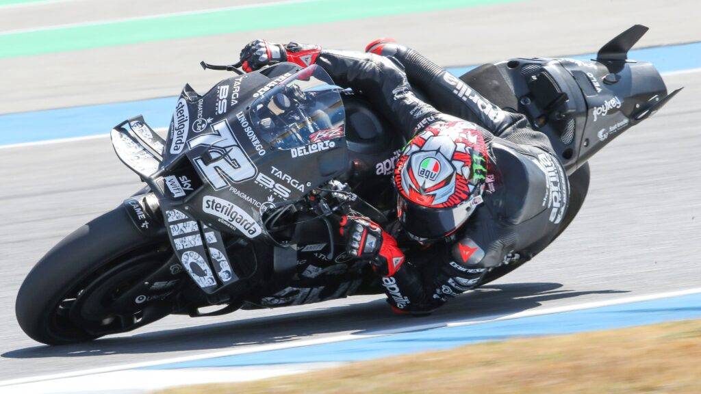 Bezzecchi commenta la ribellione di Jorge Martin. “Non deve rovinare il clima nel box”.