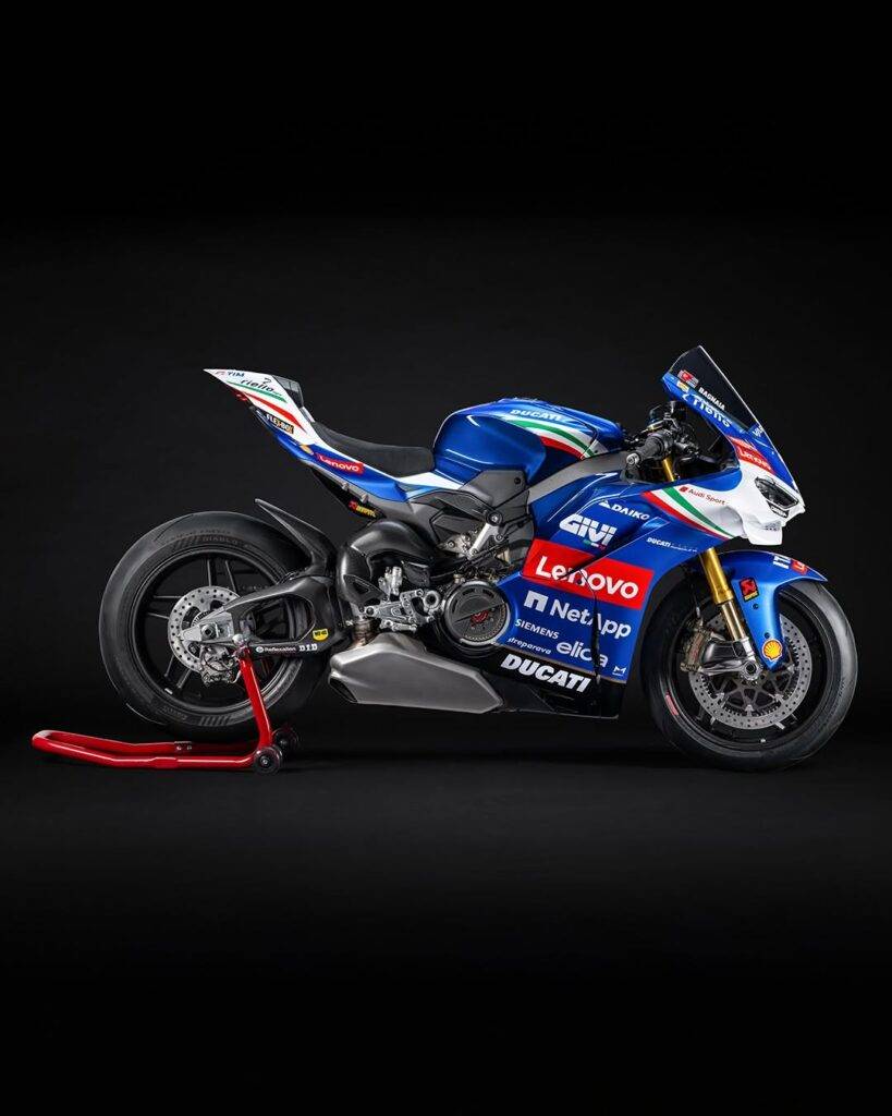Ducati omaggia la vittoria di Pecco al Mugello: ecco la Panigale V4 Tricolore Italia