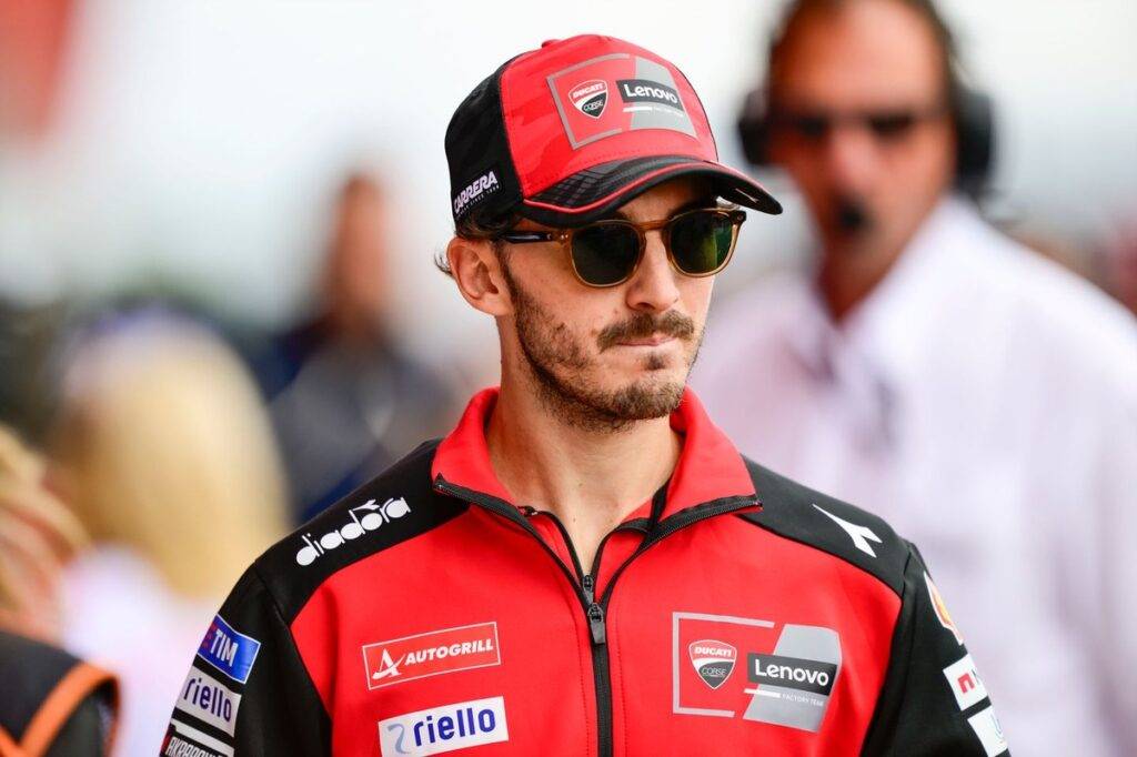Bagnaia in cerca del feeling per il Qatar: “Mi sento bene, ma dobbiamo ancora finire il lavoro”.