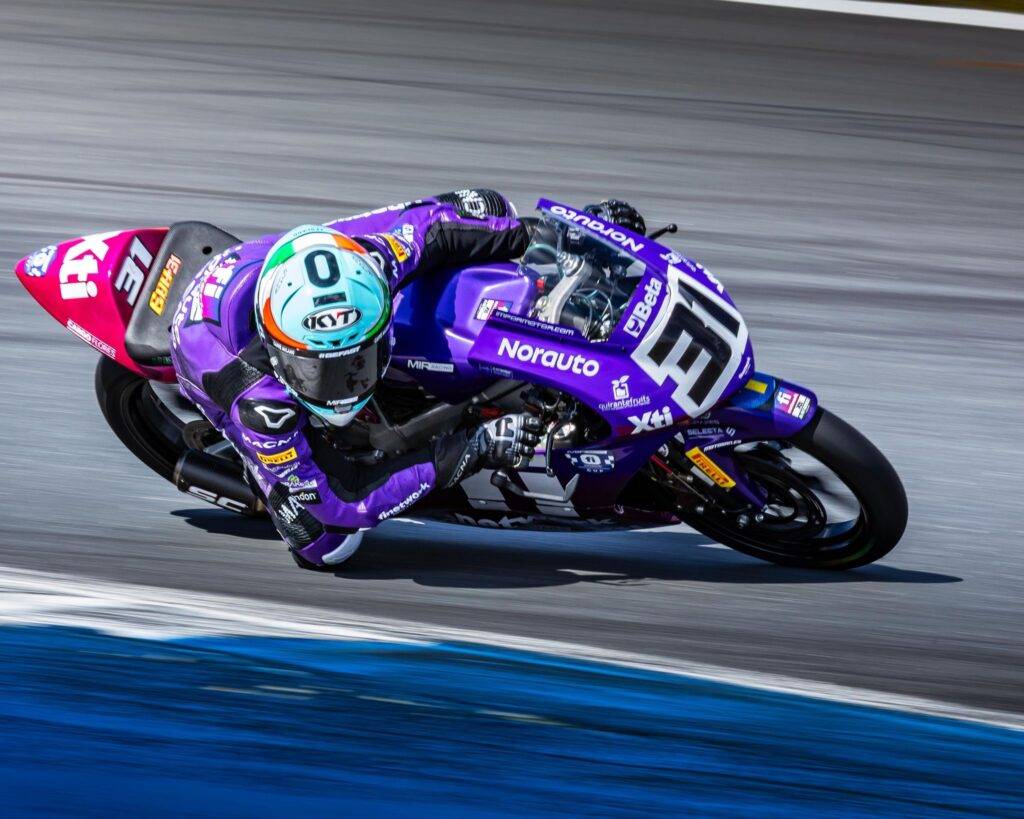 Edoardo Savino ai test a Estoril