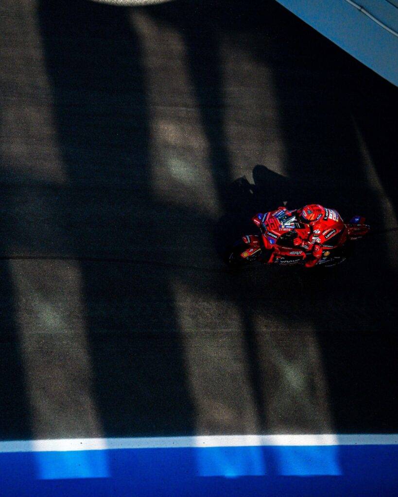 Marquez scioglie ogni dubbio sulla caduta: “Sicurezza eccessiva, sono entrato troppo forte.”