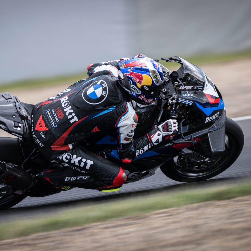 Toprak Razgaltioglu a Most 