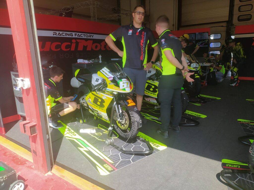 CIV: Lorenzo Pritelli conquista la prima posizione nelle Q1 del Mugello!