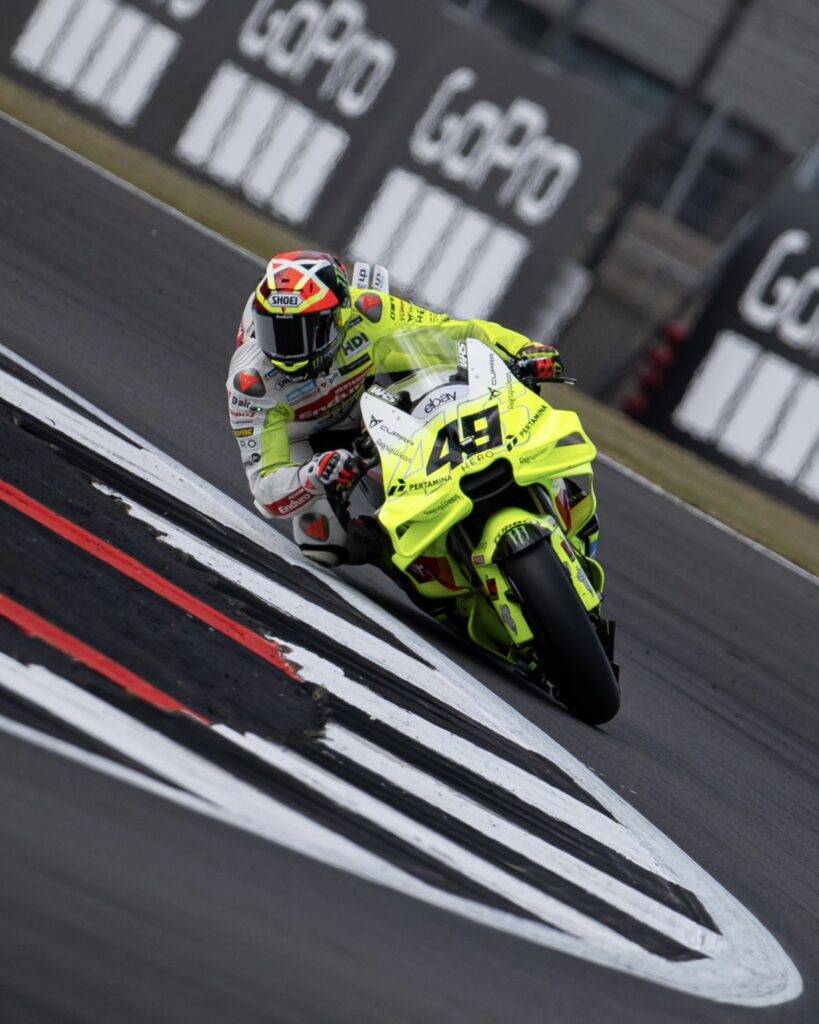 Fabio Di Giannantonio in pista a Silverstone