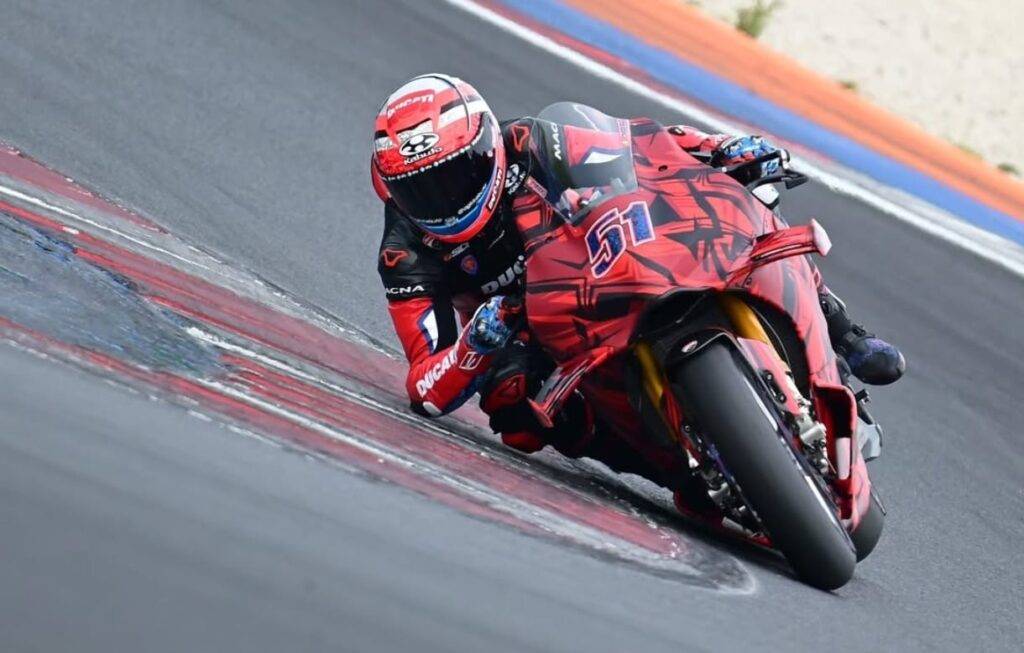 WorldSBK, dalla nuova Panigale V4 R al ritorno di Rinaldi, quante novità nei test a Misano.