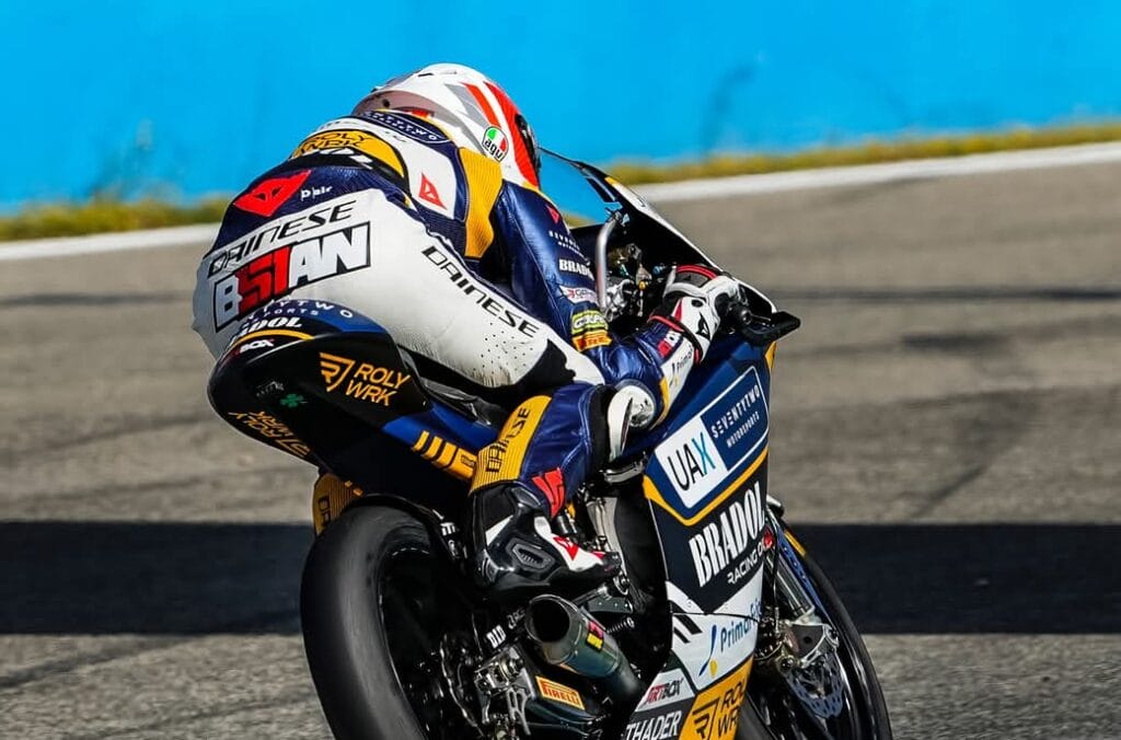 JuniorGP a Jerez: Brian Uriarte vince Gara-1 in volata su Salmela e Rios, 4° Zanni.