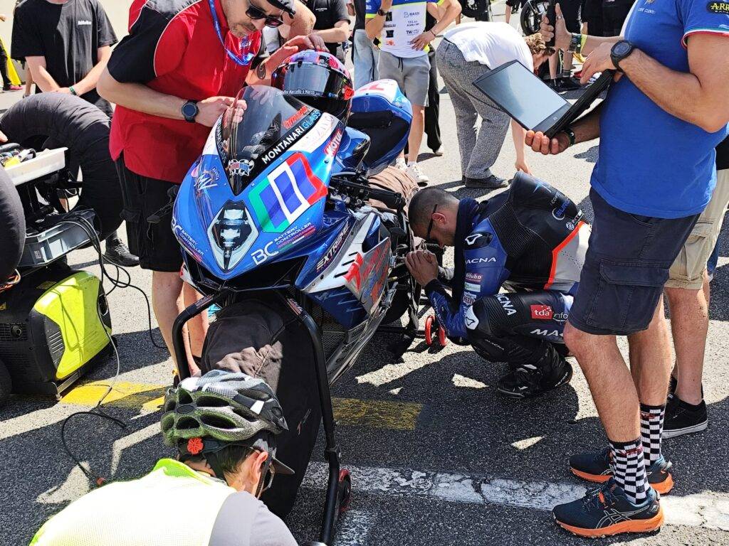 CIV Supersport, Ottaviani non ne sbaglia una, Dalla Porta ritrova il podio.