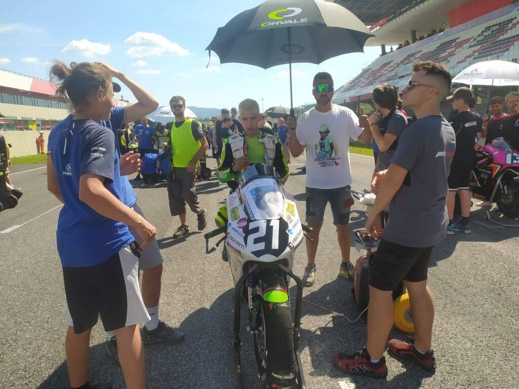 Luca Rizzi riconquista la prima posizione vincendo Gara 2. Galiuto si prende la rivincita su Pritelli