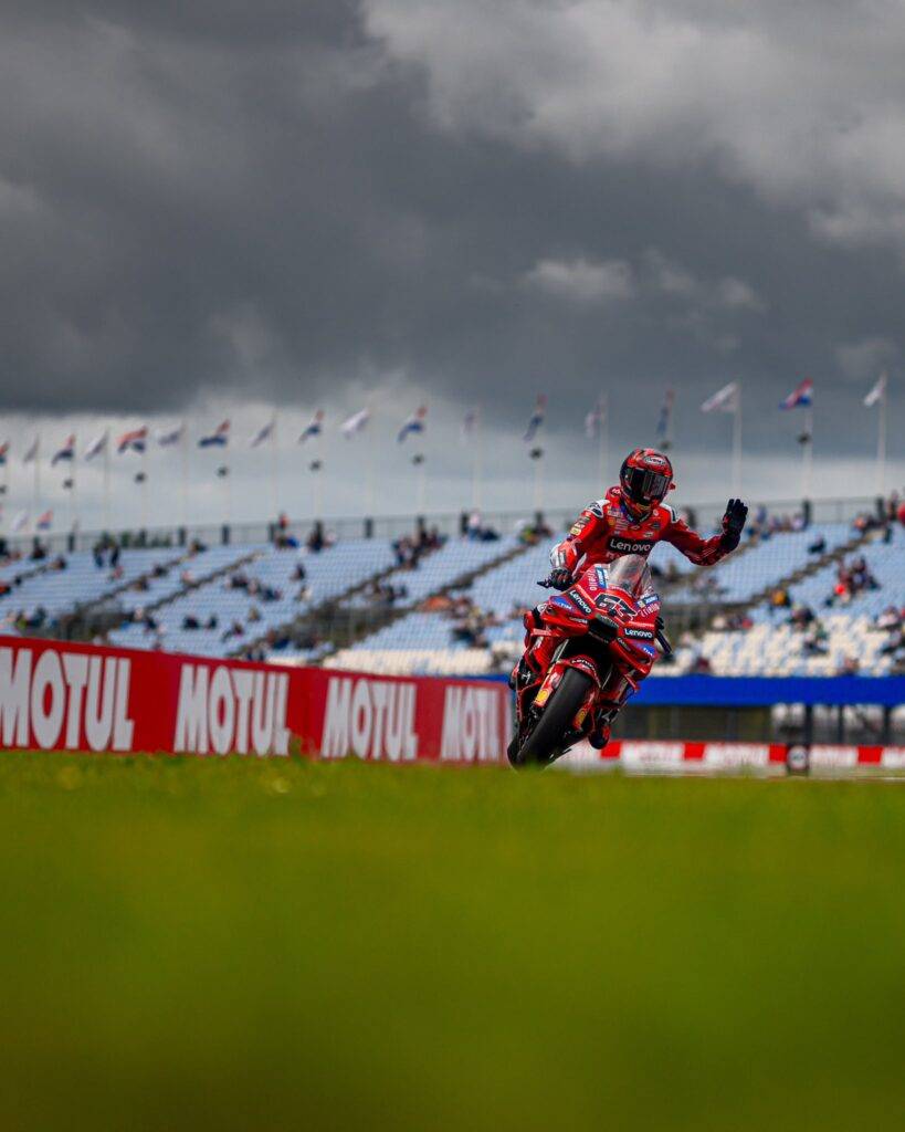Pecco Bagnaia in pista ad Assen