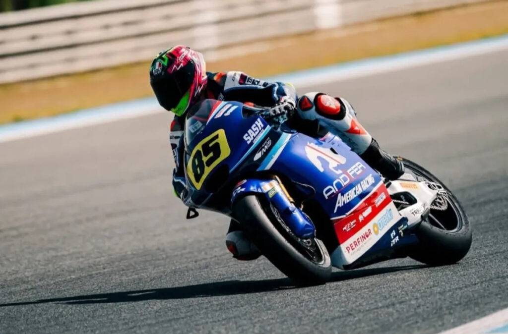 Xabi Zurutuza in pole a Magny-Cours in Moto2