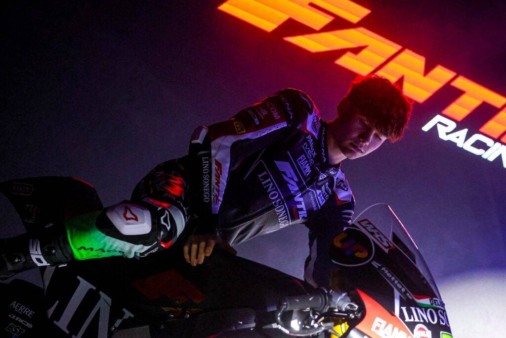 Qualifiche Moto2: Barry Baltus ruba la pole position a Joe Roberts.