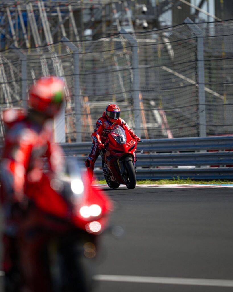 Super test Ducati a Balaton, Bagnaia velocissimo sulla Panigale V4 S