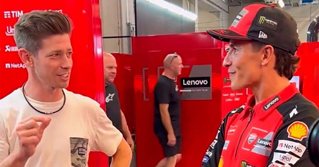 Casey Stoner: “Non è Bagnaia a lottare contro Marquez, ma tutta la griglia”