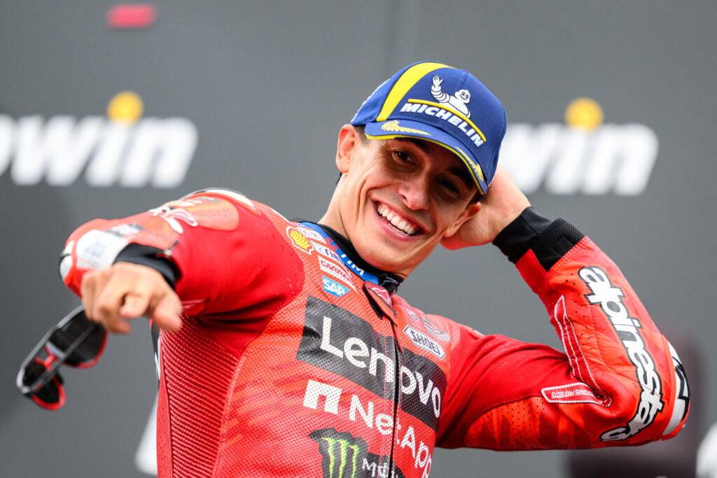 Marc Marquez regolare: pole position in Ungheria al Balaton Park. Disastro totale per Pecco Bagnaia solamente 15°.