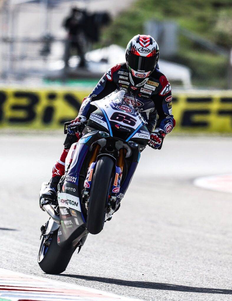 Jonathan Rea sulla Yamaha R1