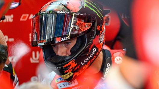 Pecco Bagnaia non ne esce: “Onestamente non so più cosa dire. Con tutto il rispetto, dovrei essere almeno nei primi cinque”.