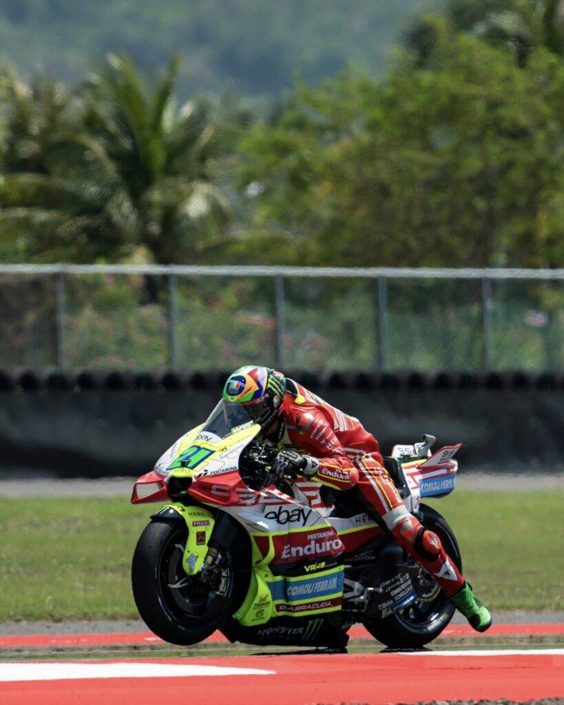 Il team VR46 con la livrea speciale dedicata al GP d'Indonesia