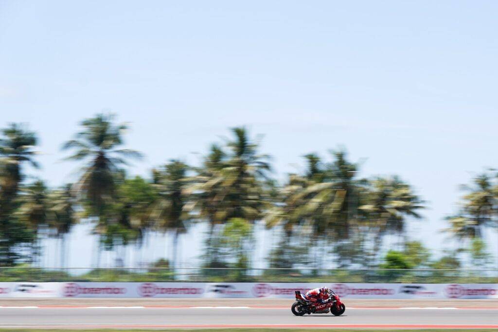 Luca Marini in pista a Mandalika sulla Honda Castrol