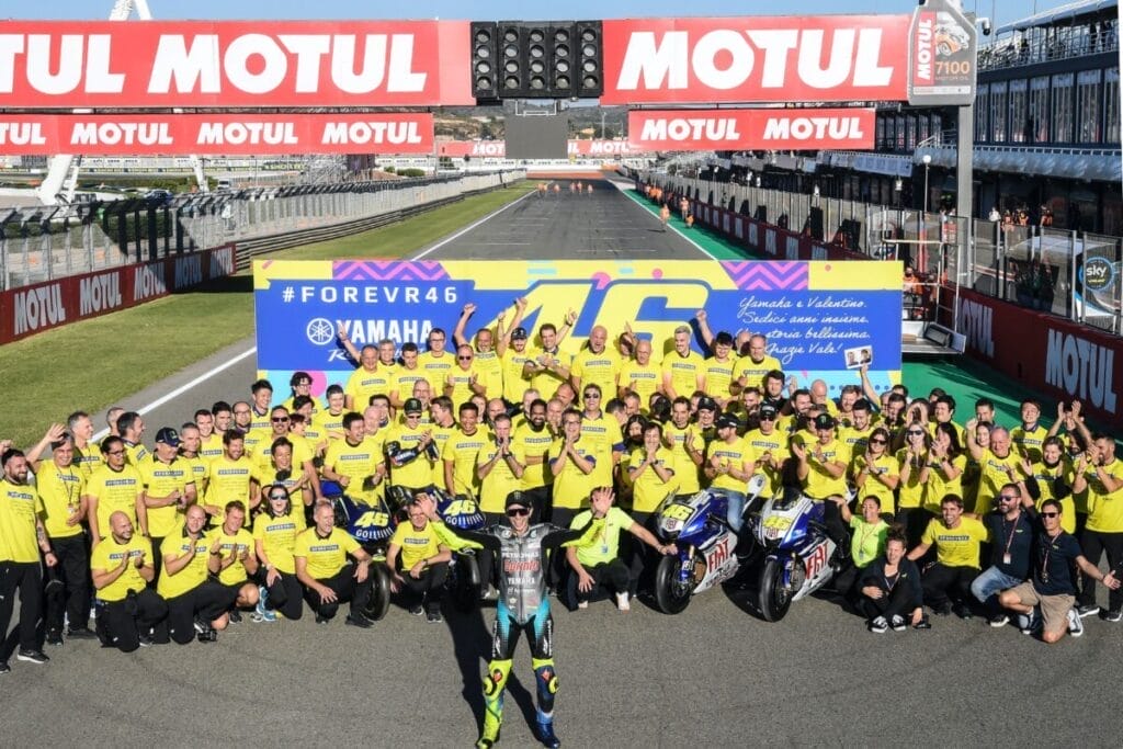 Valentino Rossi lascia la MotoGP: la notizia che sconvolse il mondo