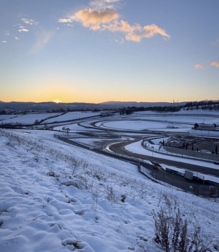 Ok, ma le avete viste le immagini di Mugello, Misano e il Ranch innevati?