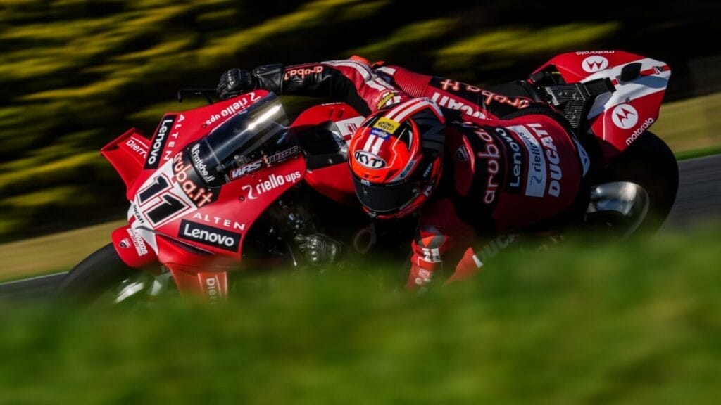 Superbike 2026, test Australia: Bulega detta il passo a Phillip Island