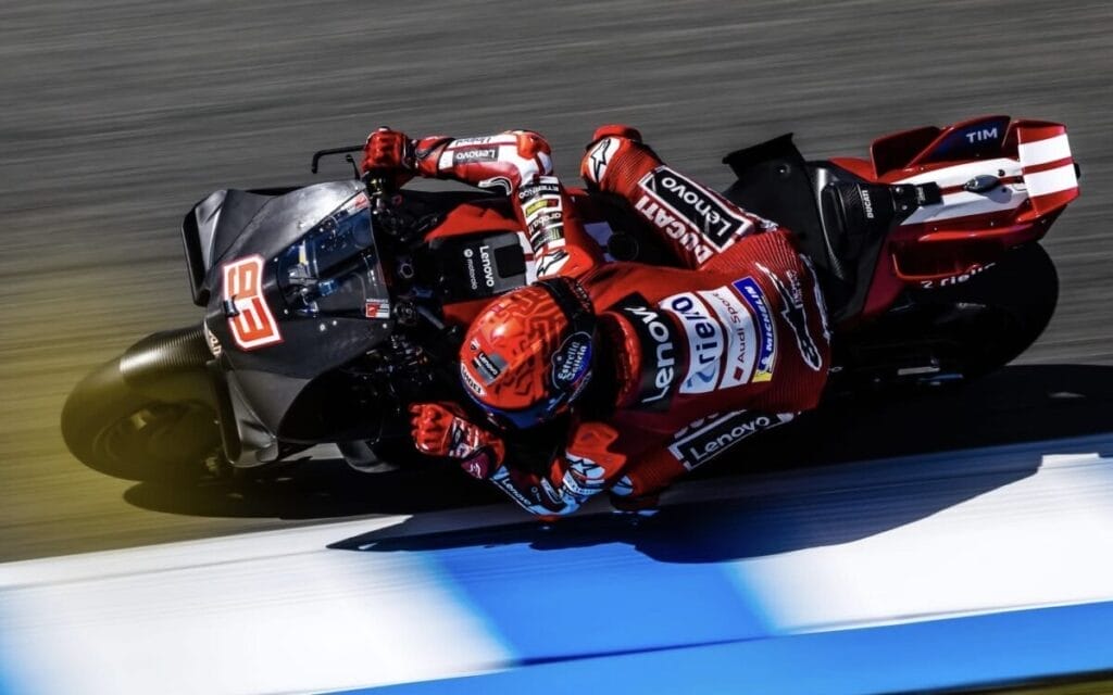 Marc Marquez in pista per i test di Jerez