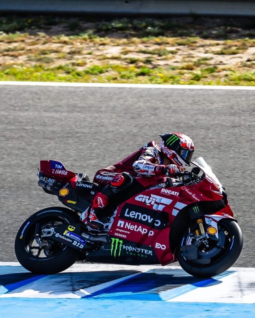 La Ducati di Bagnaia in pista a Jerez
